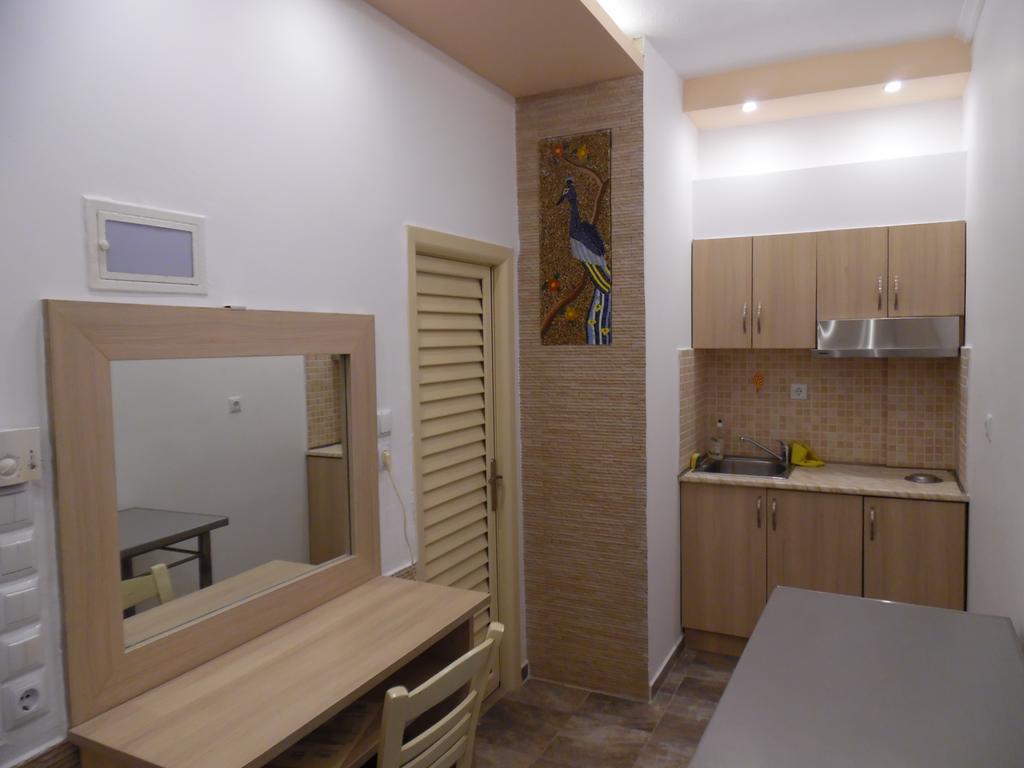 Fernando Hotel Ofrinion Luaran gambar