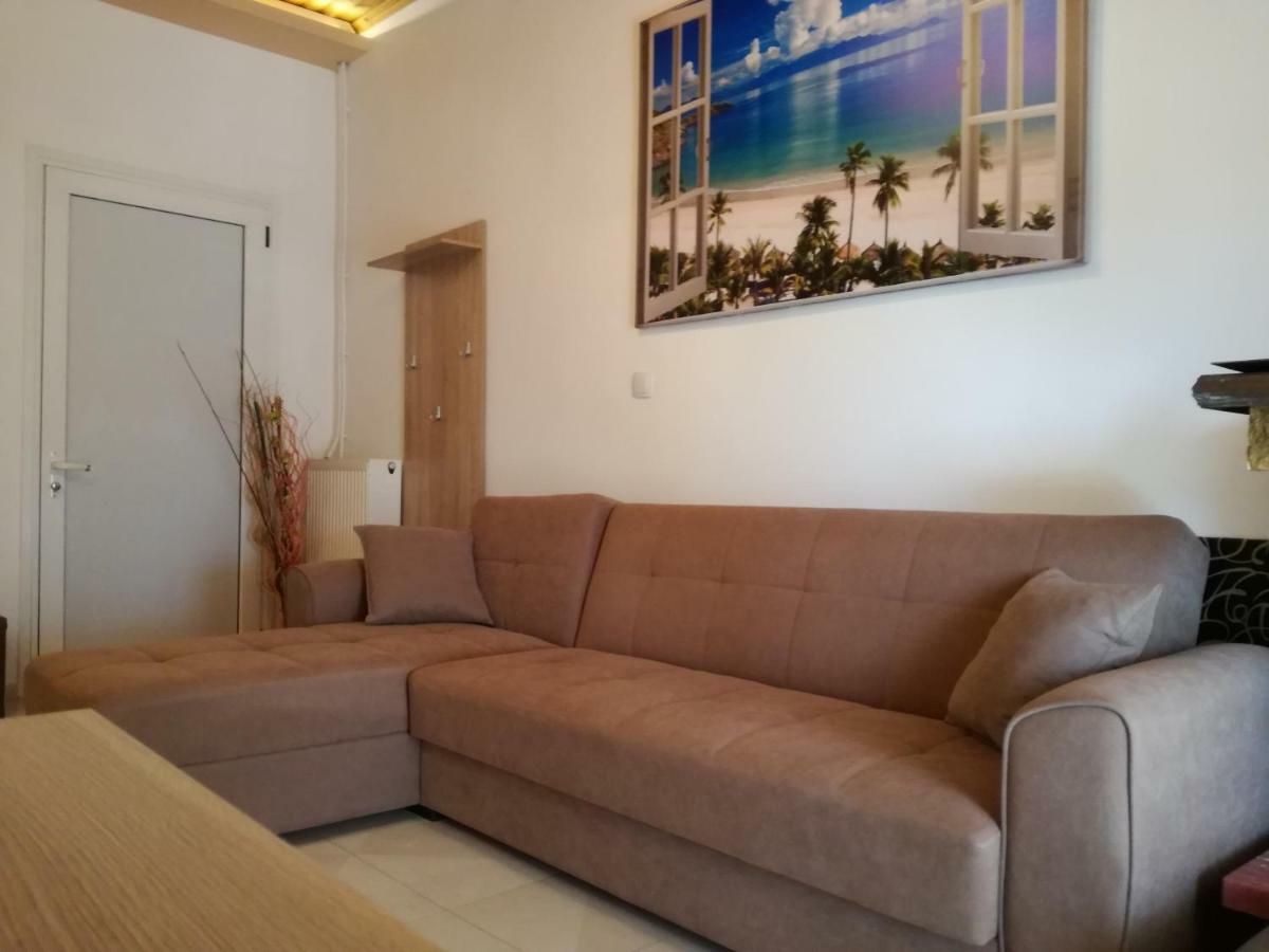 Fernando Hotel Ofrinion Luaran gambar